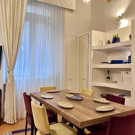 Carlos Noble House Plebiscito 公寓