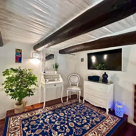 Carlos Noble House Plebiscito *